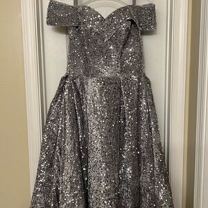 Gorgeous silver sequin ball gown, NEVER WORN!